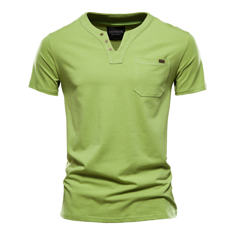 Herren Kurzarm-Shirt mit modernem Henley-Ausschnitt und Brusttasche