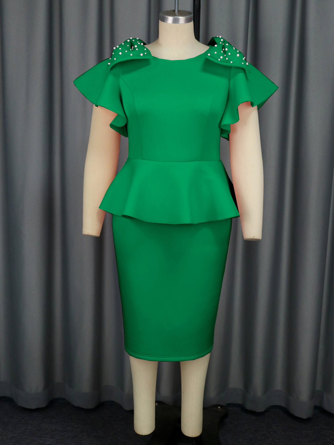 Damen elegantes Kleid mit voluminösen Rüschensäumen und charmanten Perlenakzenten R&B