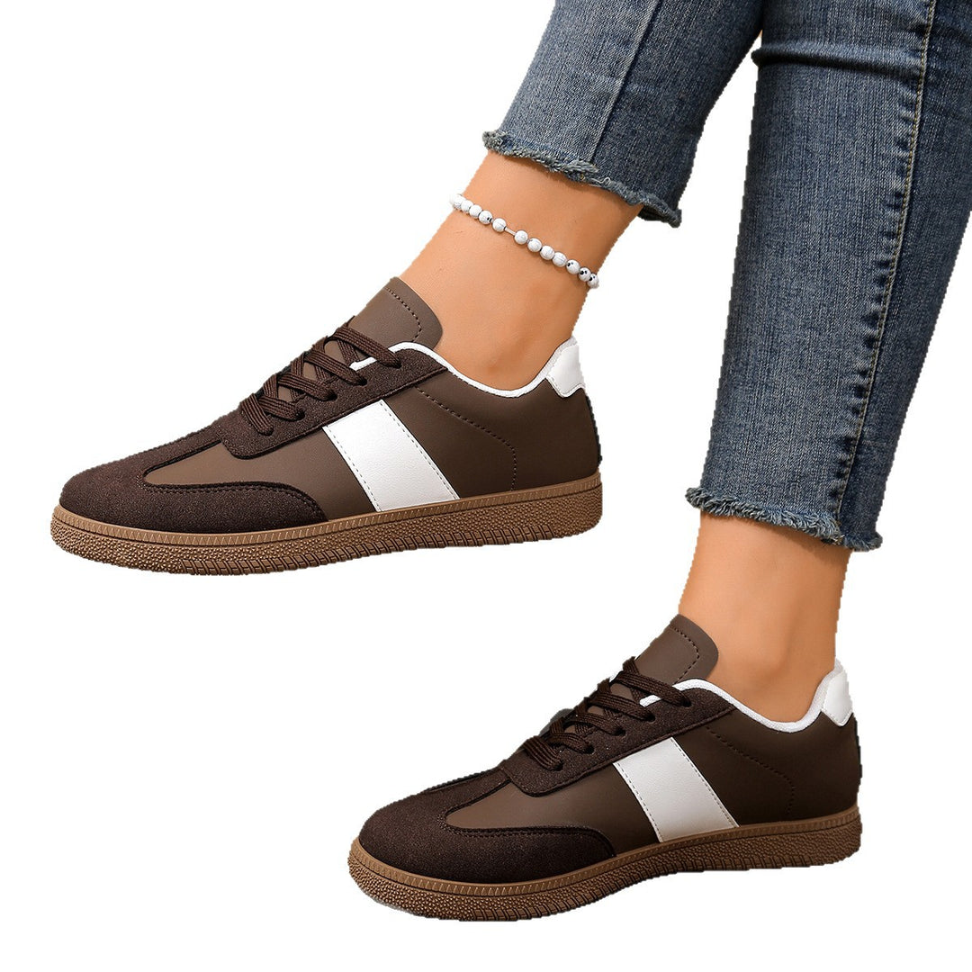 Damen Sneakers im modernen Sportschnitt mit rutschfester Gummisohle R&B