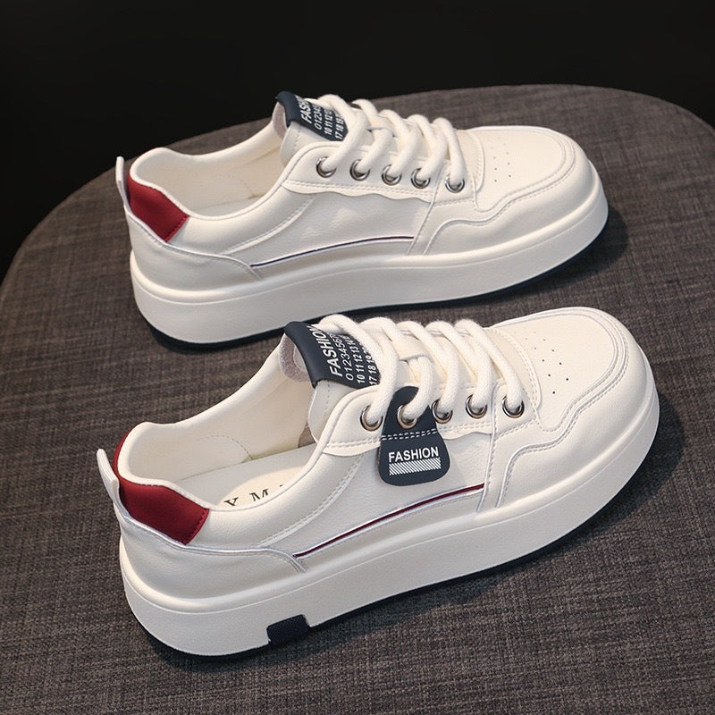Damen Sportliche Komfort Sneakers mit dämpfender Sohle R&B