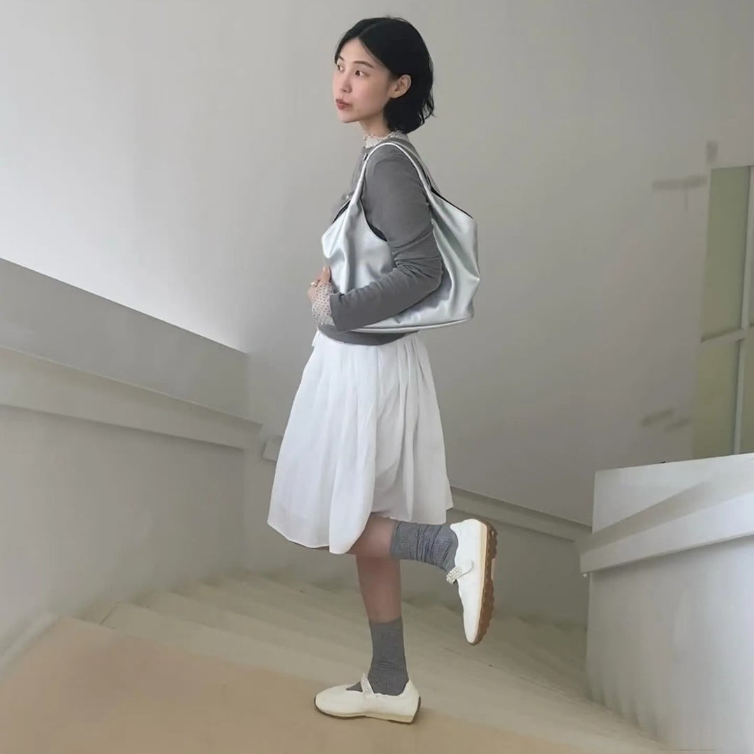 Damen Sneakers mit elegantem Perlenakzent und modischem Design R&B