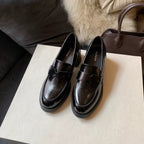 Damen modische Loafers mit glänzender Oberfläche und komfortablem Blockabsatz R&B