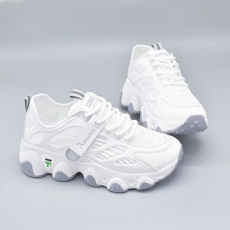 Damen Sportliche Sneakers mit atmungsaktivem Netzmaterial und dämpfender Sohle