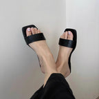 Damen Flache Sandalen mit geschwungenem Riemendesign und rutschfester Sohle R&B