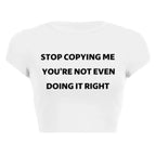 Damen Crop-T-Shirt mit motivierendem Schriftzug und figurbetontem Schnitt R&B