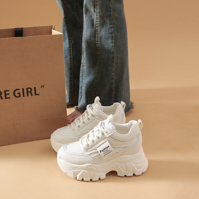 Damen Chunky Sneakers mit großzügiger Profilsohle und atmungsaktivem Obermaterial