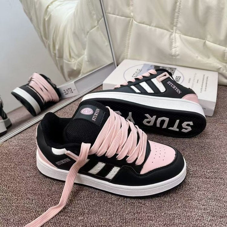 Damen Sportliche Freizeitsneaker mit stylischem Design und dämpfender Sohle R&B