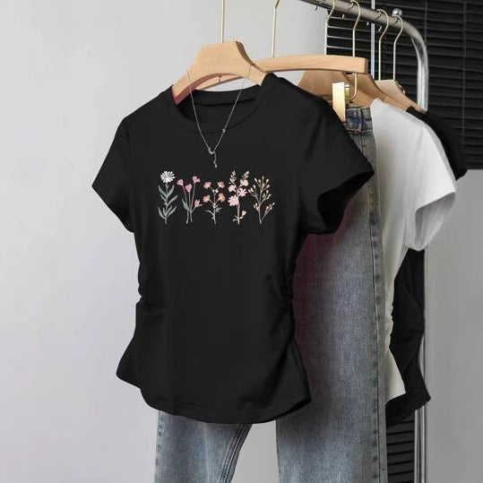 Damen Crop-T-Shirt mit figurbetontem Schnitt und R&Brnem Design R&B