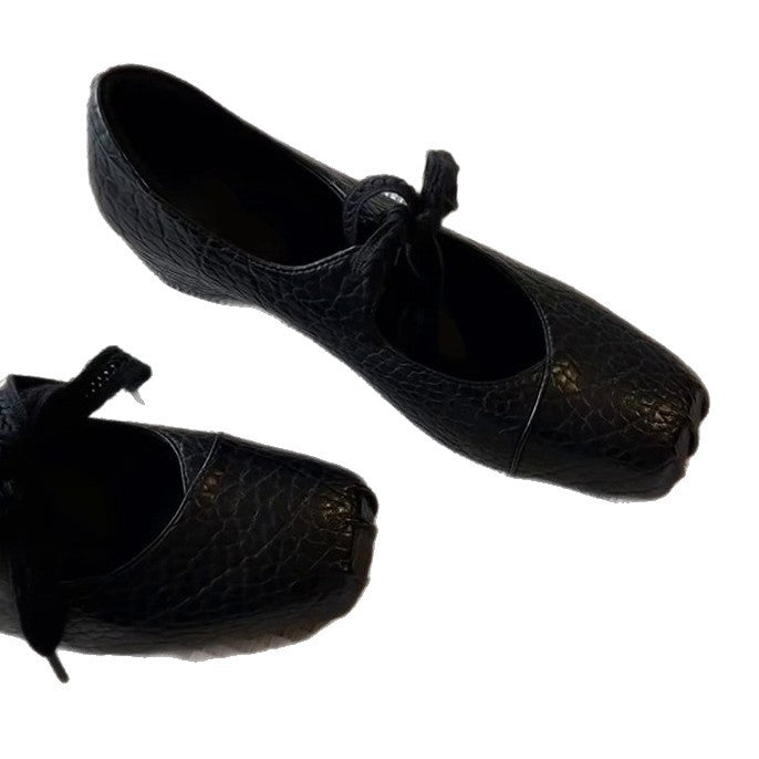 Damen Ballerinas mit trendy Lochmuster und weichem Innenfutter R&B