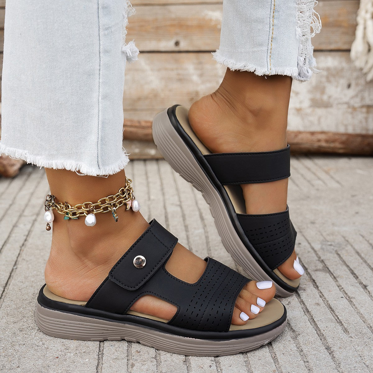 Damen Komfortable Sandalen mit verstellbaren Riemen und atmungsaktiver Oberfläche R&B
