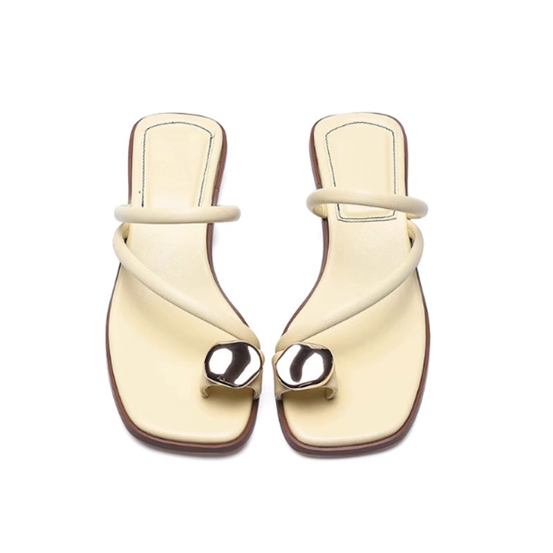 Damen Zehentrenner-Sandalen mit elegantem Riemendesign und luxuriösem Schmuckdetail R&B