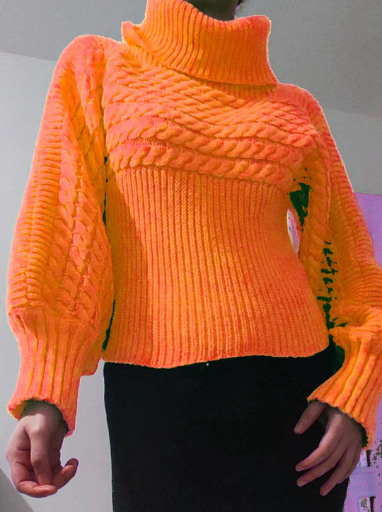 Damen Lockere Strickpullover mit hohem Kragen und ausgefallenem Zopfmuster R&B