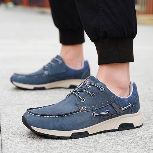 Herren nan Mokassin-inspirierter City-Sneaker mit profiliertem Gummisohlenprofil und gepolstertem Fersenkragen R&B