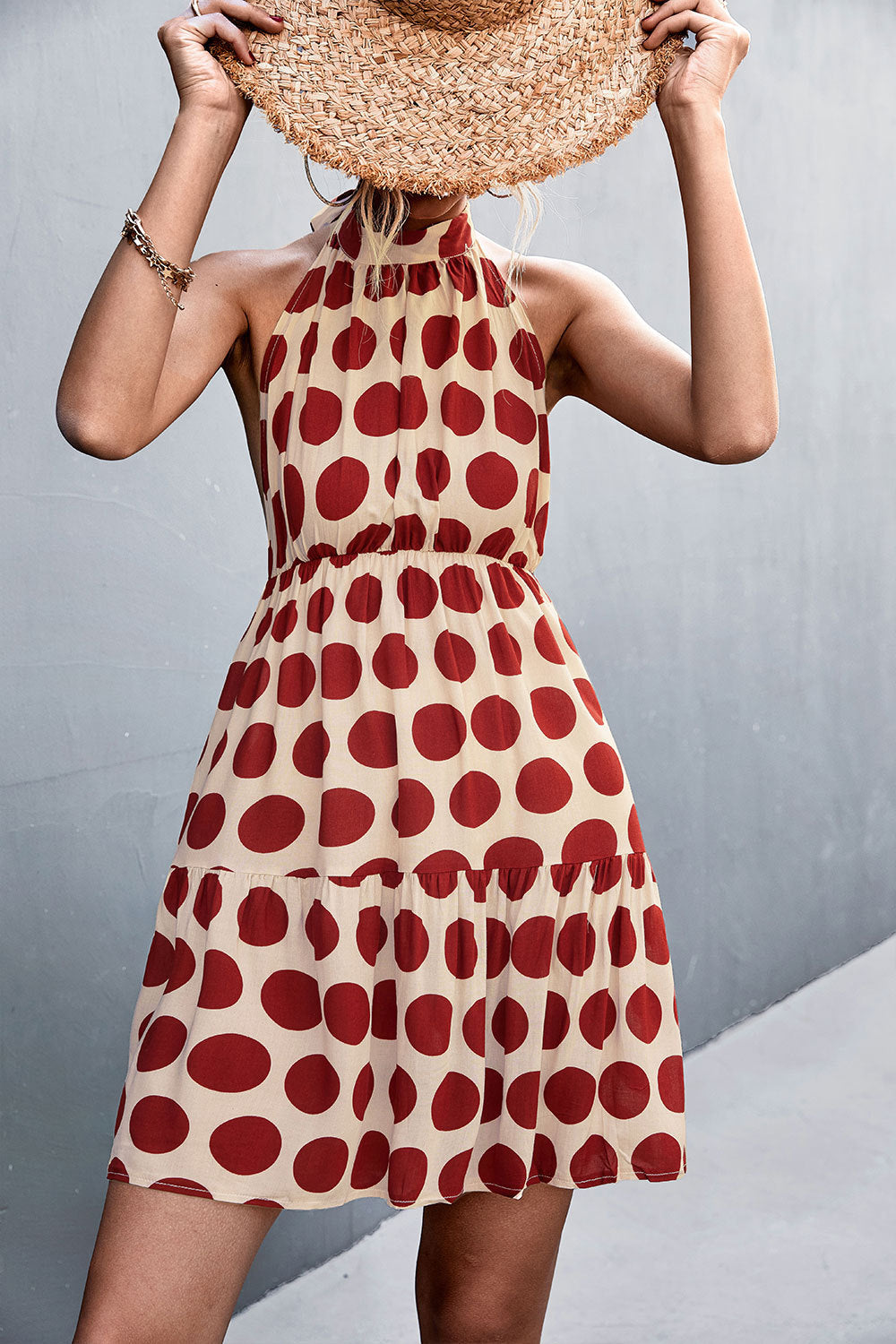 Damen luftiges Halterkleid mit Punkten und voluminösem Rock R&B