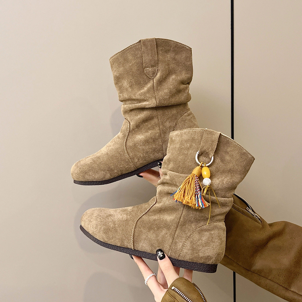 Damen Bequeme Winterstiefel aus weichem Wildleder mit modischem Designschnallen R&B