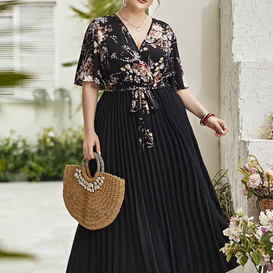 Damen Maxi-Kleid mit floralem Oberteil und plissiertem Rock R&B