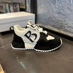 Damen Sportliche Sneaker mit griffiger Sohle und modernen Akzenten R&B