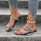 Damen Sandalen mit funkelnden Blütenapplikationen und eleganter Riemenkonstruktion R&B