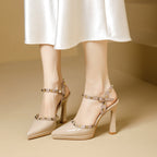 Damen elegante Absatzsandalen mit dekorativen Nieten