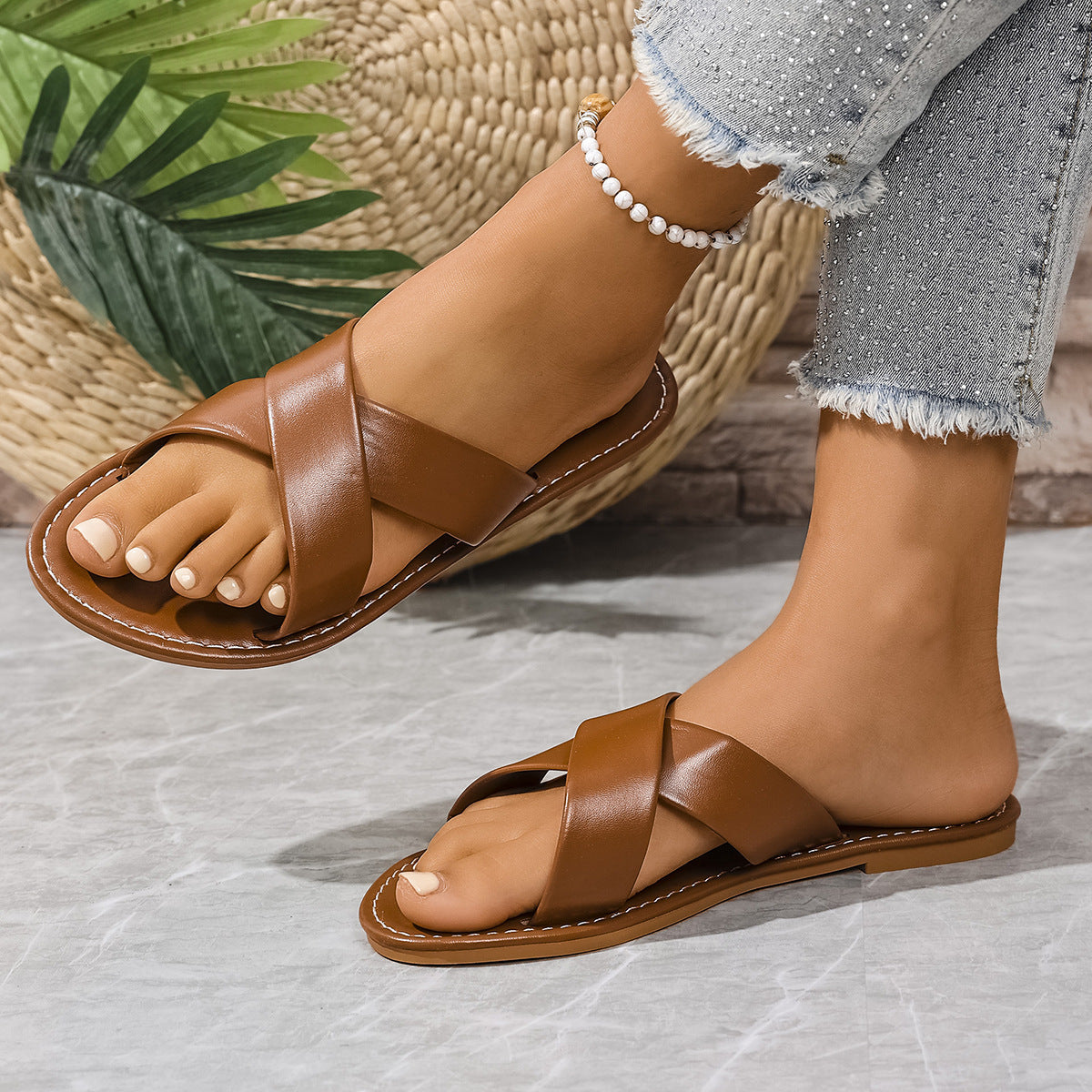 Damen Riemchen-Sandalen mit geschmackvollem Kreuzriemen-Design R&B