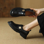 Damen modische Slip-On Schuhe mit dekorativem Schnallenverschluss
