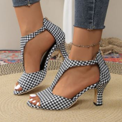 Damen Absatzsandalen mit offenen Riemen und modischem Schnürdesign R&B