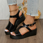 Damen Wedge-Sandaletten mit R&Brnem Riemendesign und bequemer Fußbettung R&B