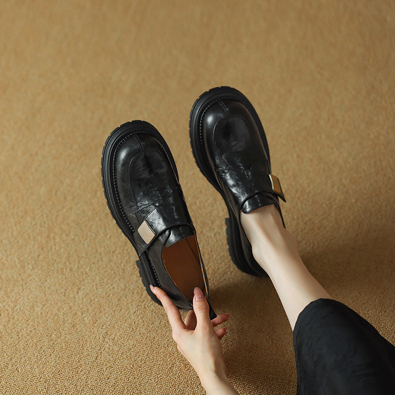 Damen modische Slip-On Schuhe mit dekorativem Schnallenverschluss