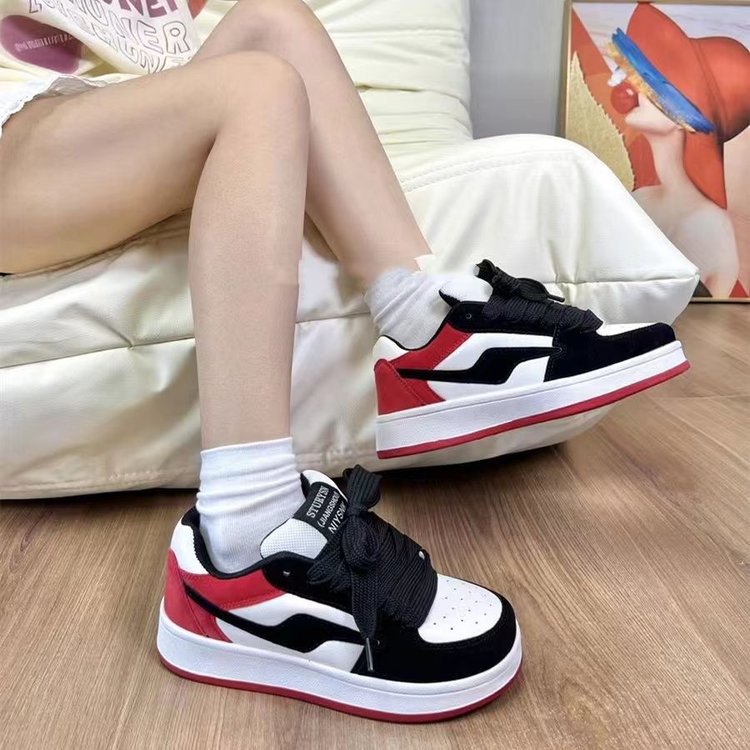 Damen Urban Style Sneakers mit dämpfender Sohle R&B