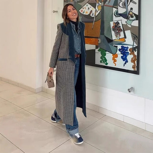 Damen eleganter längerer Blazer mit feinem Karomuster und flauschigem Kragen R&B