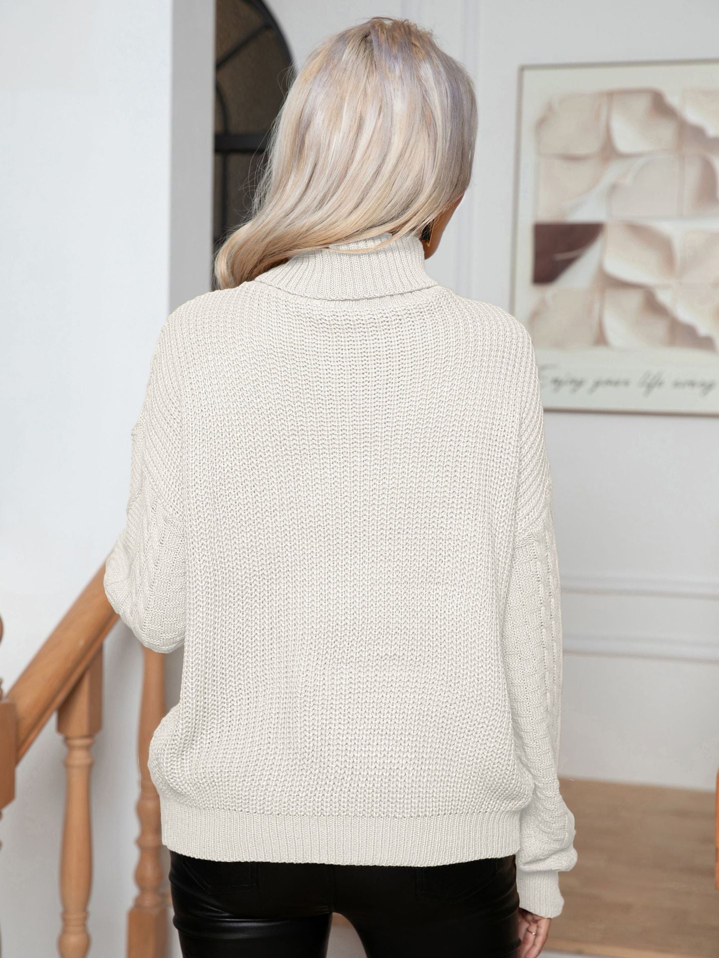 Damen Grobstrickpullover mit hochschließendem Kragen von R&B