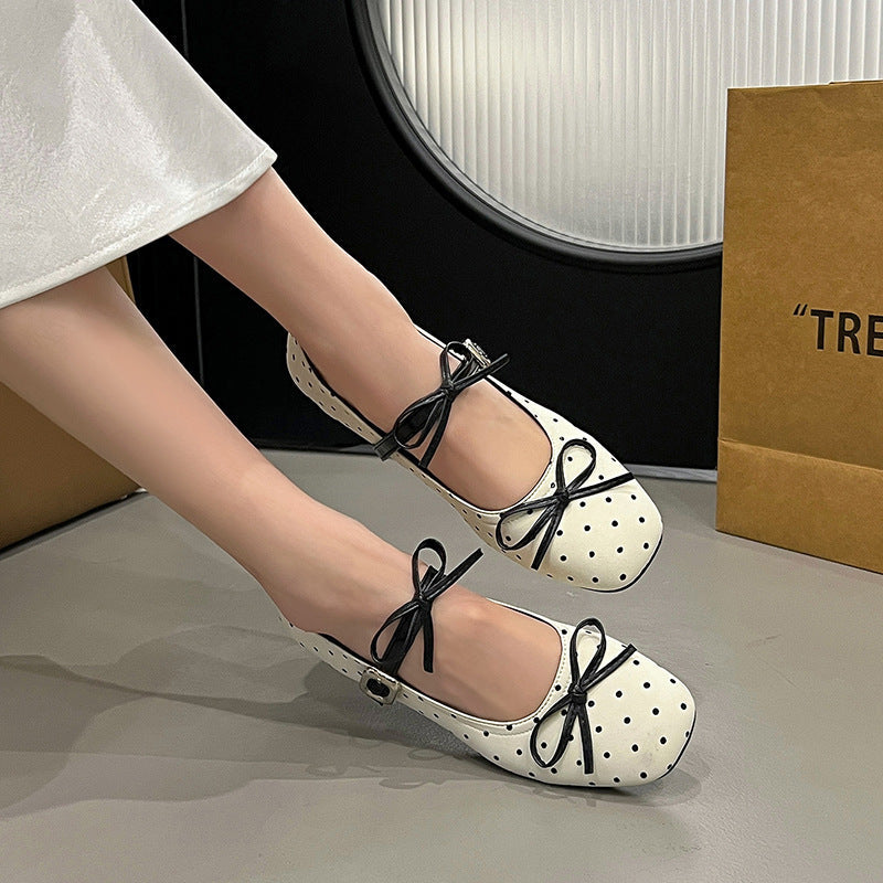 Damen Elegante Ballerinas mit modischem Riemen und Punkte-Design R&B