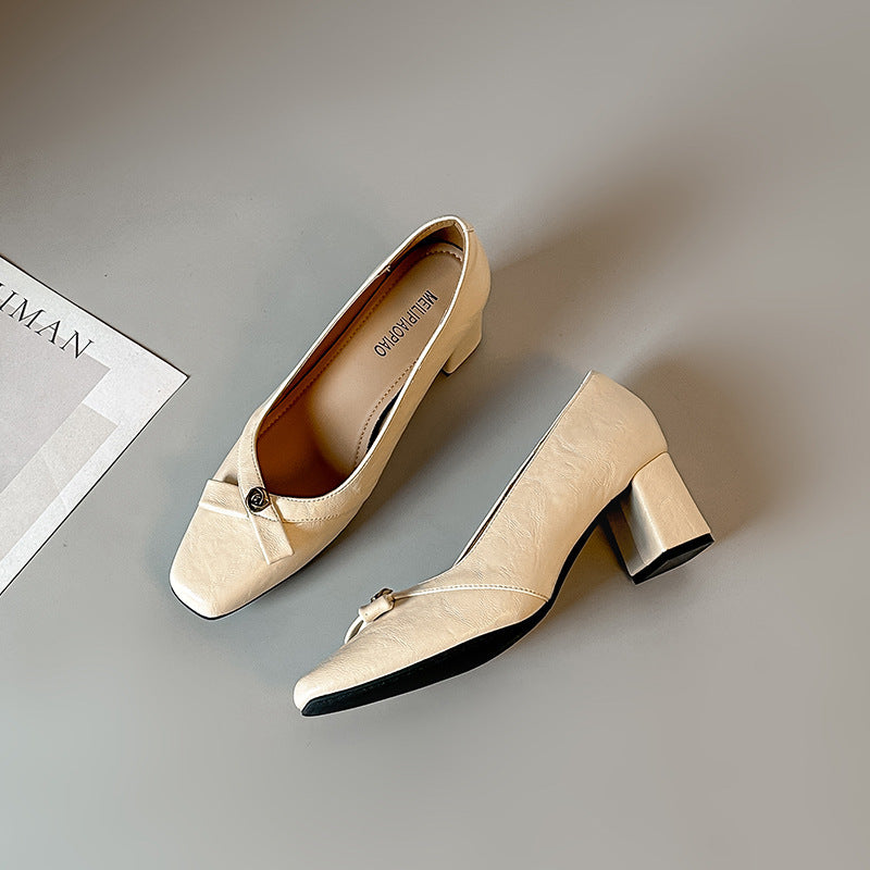 Damen Elegante Pumps mit Dekorativem Schmuckdetail