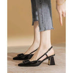 Damen Slingback Pumps mit dekorativen Metallakzenten und komfortablem Blockabsatz R&B
