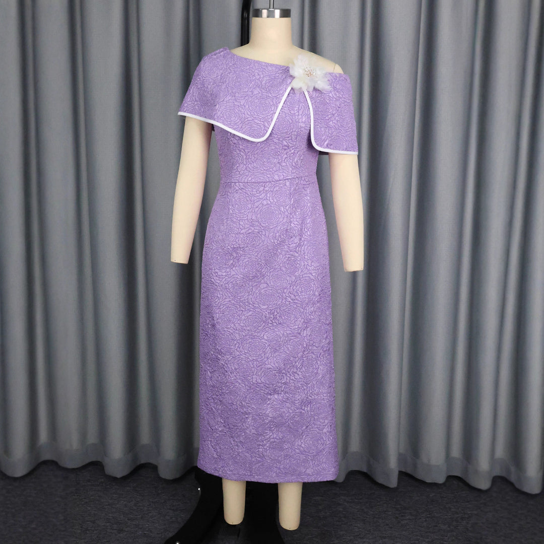 Damen Elegantes Midikleid mit floralen Details und asymmetrischem Überwurf R&B
