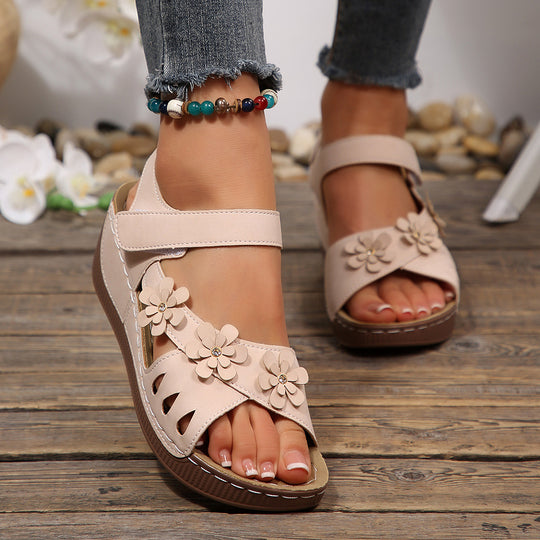 Damen bequeme Sandalen mit buntem Blumendesign R&B