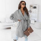 Damen Oversized Morgenmantel mit Gürtel und breiten Ärmeln R&B