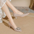 Damen elegante Ballerinas mit geschmackvollem Strassakzent