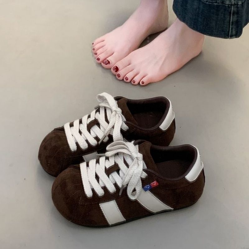 Damen Komfortable Sneaker aus hochwertigem Wildleder mit klassischem Design