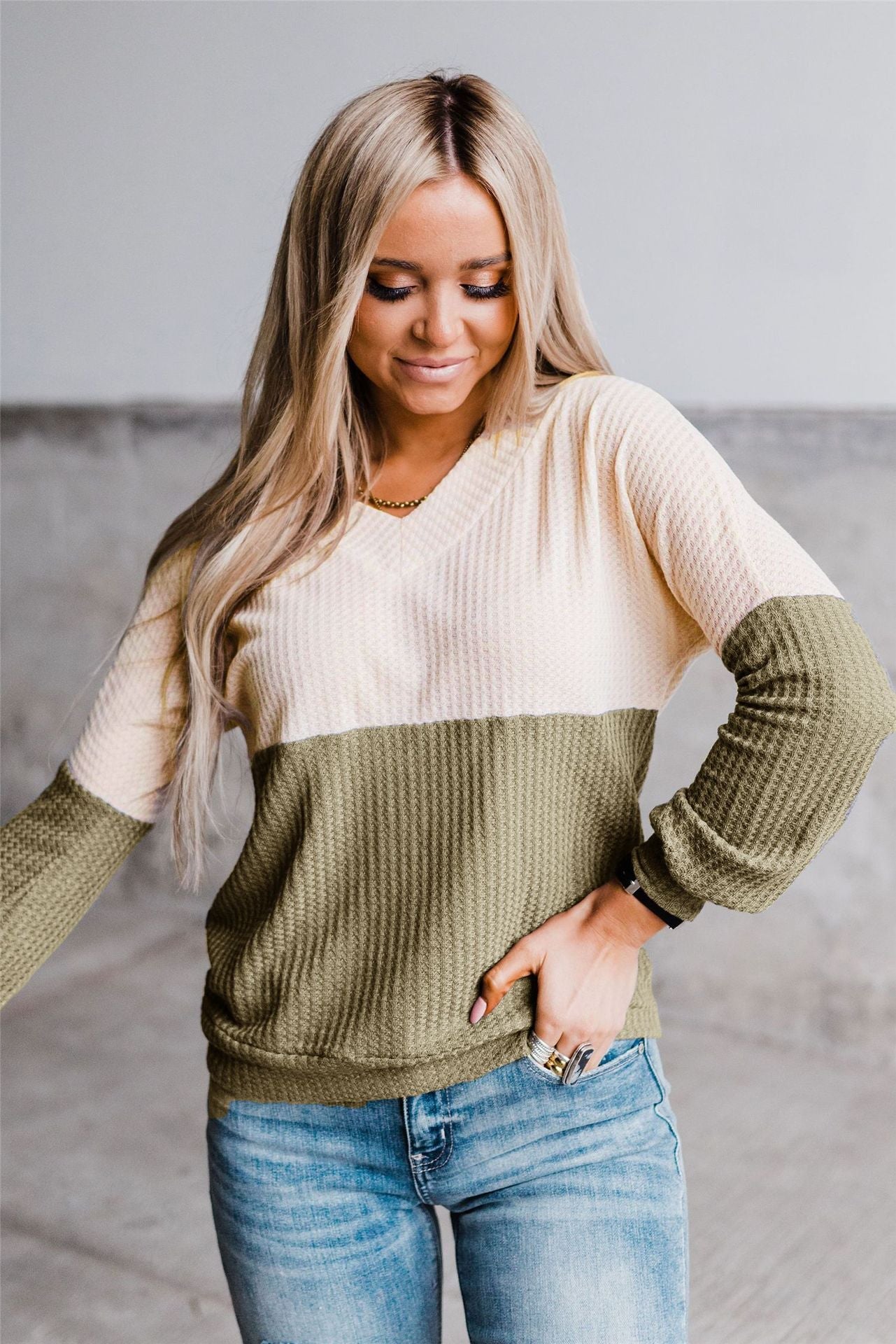 Damen lässiges V-Ausschnitt Sweatshirt mit strukturiertem Waffelstrick R&B