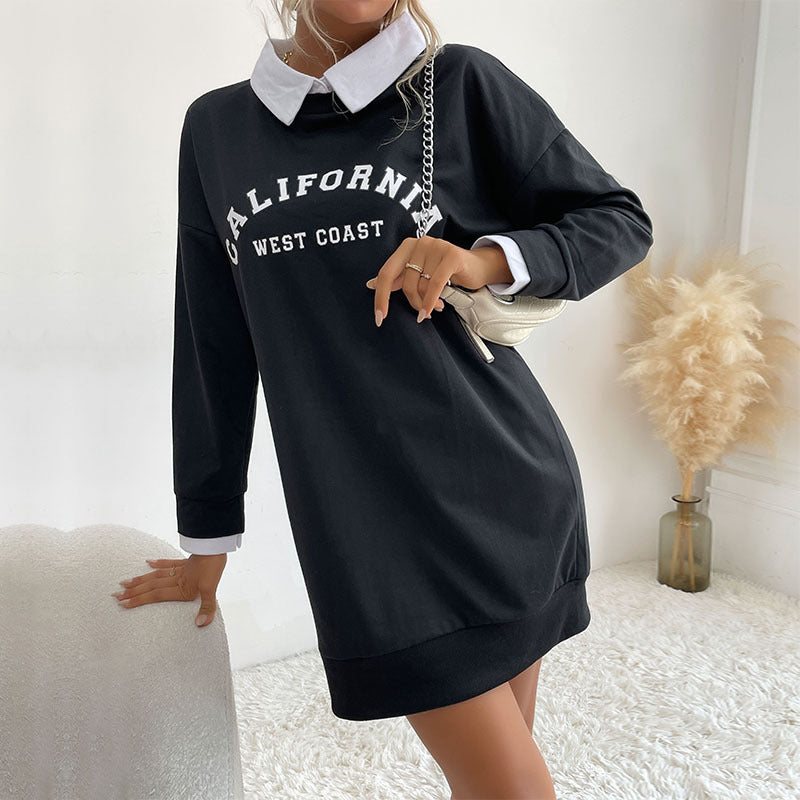 Damen Sweatkleid mit Hemdkragen und sportlichem Schriftzug R&B