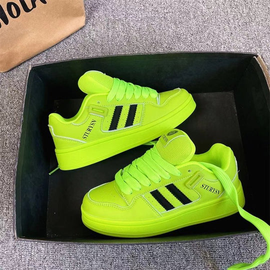 Damen Sportliche Sneaker im futuristischen Design mit atmungsaktiven Einsätzen R&B