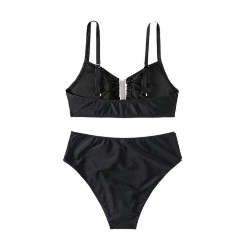 Damen Bikini-Set mit eleganten Rüschendetails und modischem Goldakzent R&B