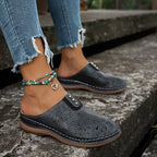 Damen Bequeme Clogs mit floralen Ausschnitten R&B