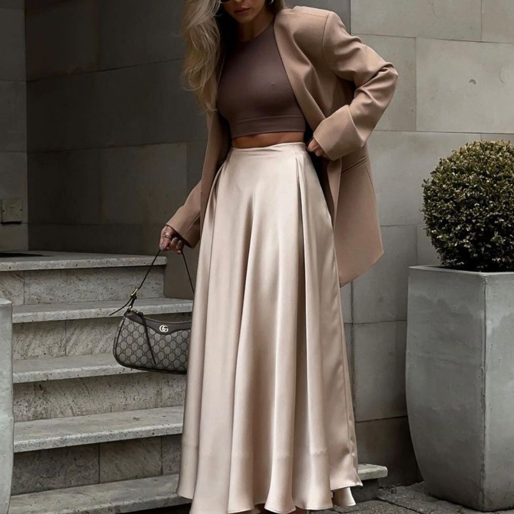 Damen Elegantes Satin-Maxikleid mit schwingendem Rock R&B