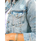 Damen Denim-Jacke mit Lässigen Distressed-Details und Modernem Schnitt R&B
