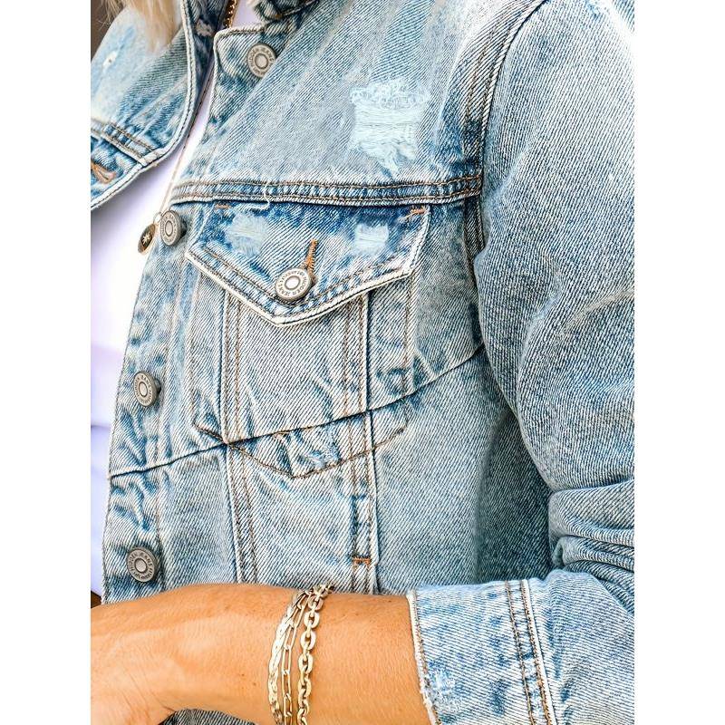 Damen Denim-Jacke mit Lässigen Distressed-Details und Modernem Schnitt R&B