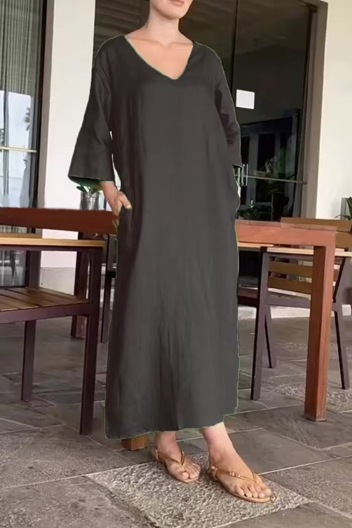 Damen luftiges Maxikleid aus atmungsaktiver Baumwolle mit V-Ausschnitt und praktischen Taschen R&B