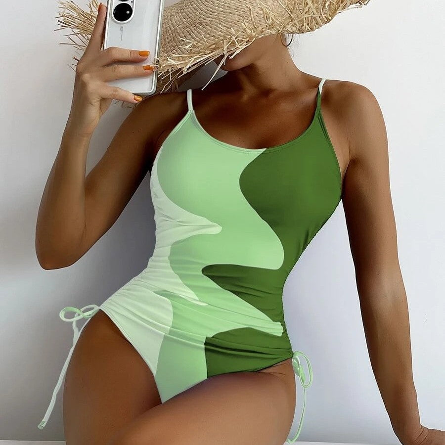 Damen Einteiler-Badeanzug mit verspielten Cut-Outs und floralem Design R&B
