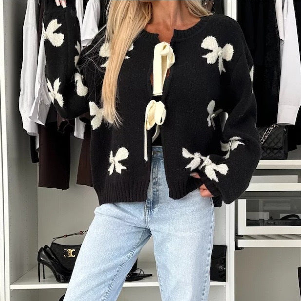 Damen Strickjacke mit dekorativen Schleifen und glänzenden Akzenten R&B